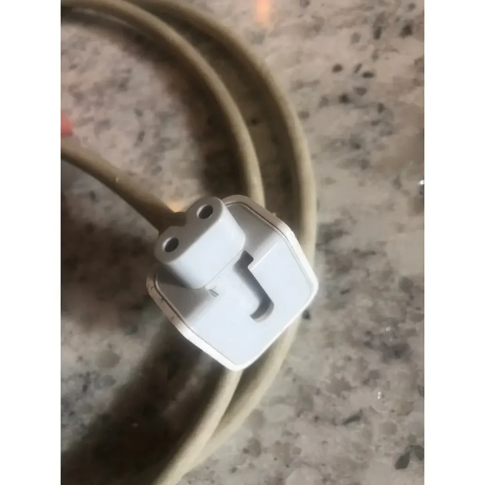 Apple MacBook Power Supply Extender 1.8 Meter